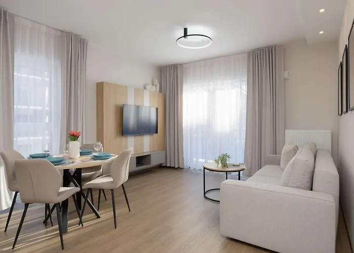 Apartment Comfortable In For 4 Guests With Underground Parking By Renters *